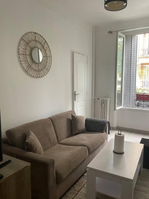 Cosy Apartment In Paris Saint-Ouen  Exterior foto